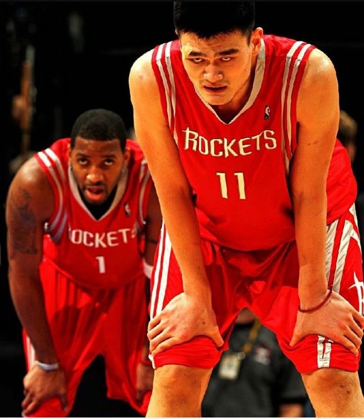 Shams：若雄鹿继续下滑 字母哥与球队间的交易讨论将会升级（Shams：若雄鹿战绩再下滑，字母哥与球队的交易讨论将进一步升温）